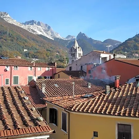 Bed and breakfast Bella Carrara